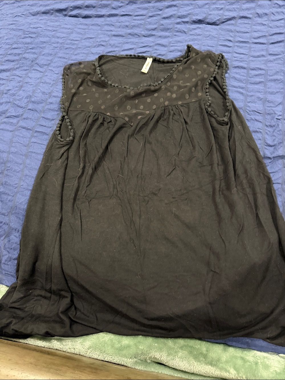 Emerald Black Sleeveless Scoop Neck Tank with Dotted Yoke